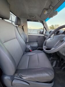 Toyota Land Cruiser 79 Series single cab ute